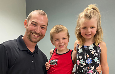 Chiropractor Dickson TN Jonathan Snavely With Pediatric Patients